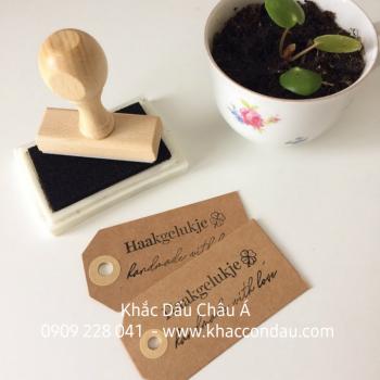Khắc con dấu in trên mọi chất liệu lấy liền trong ngày