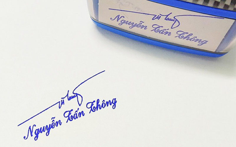 nhan lam con dau ten